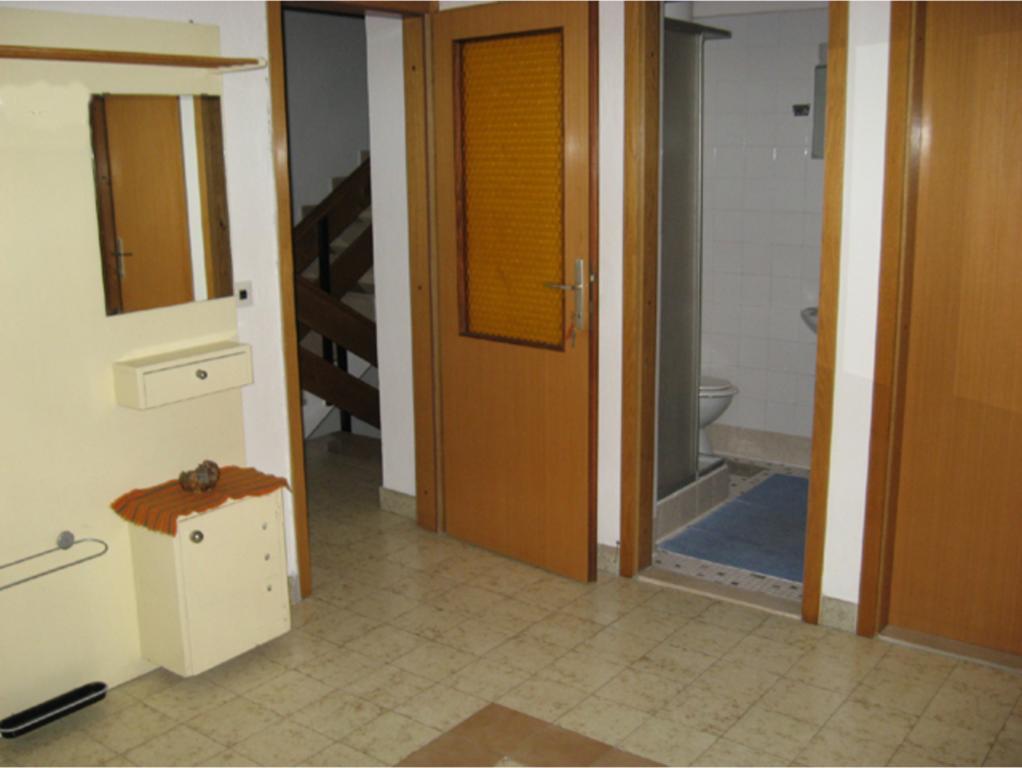 Apartments Bilic Nemira Оміш Екстер'єр фото